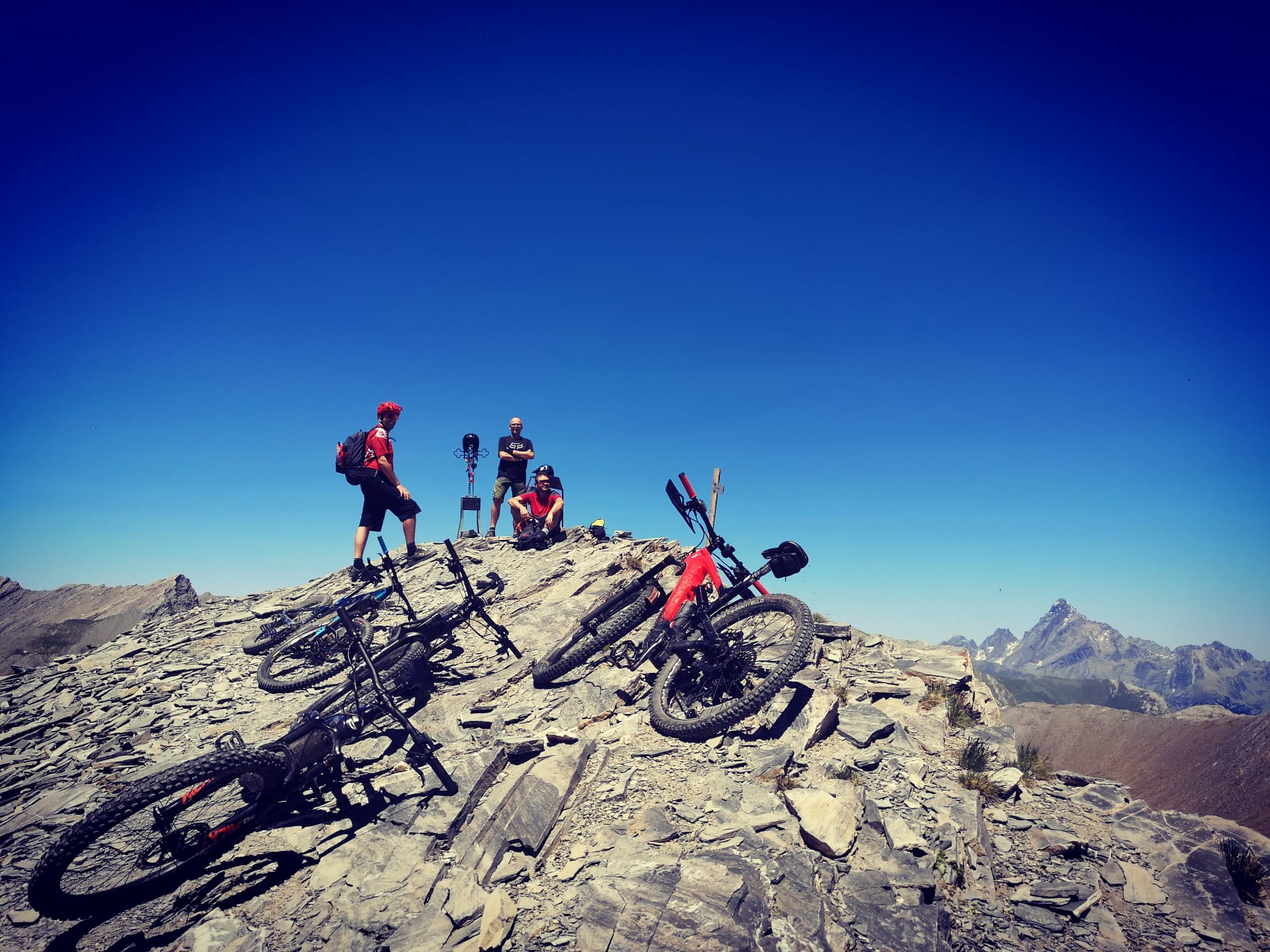 MONTE BELLINO 2.942 m
